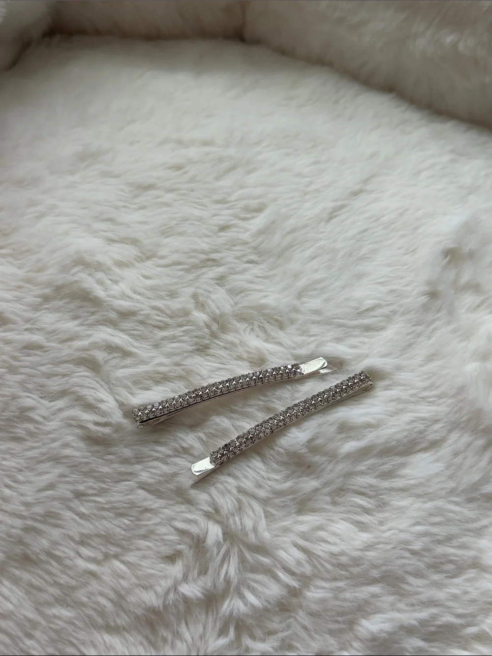 2 Rhinestone diamond hair clips pins silver
